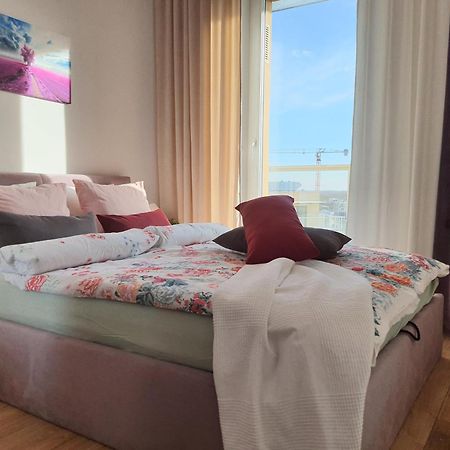 Apartament Krakowska Prestige Apartment วรอตซวาฟ ห้อง รูปภาพ