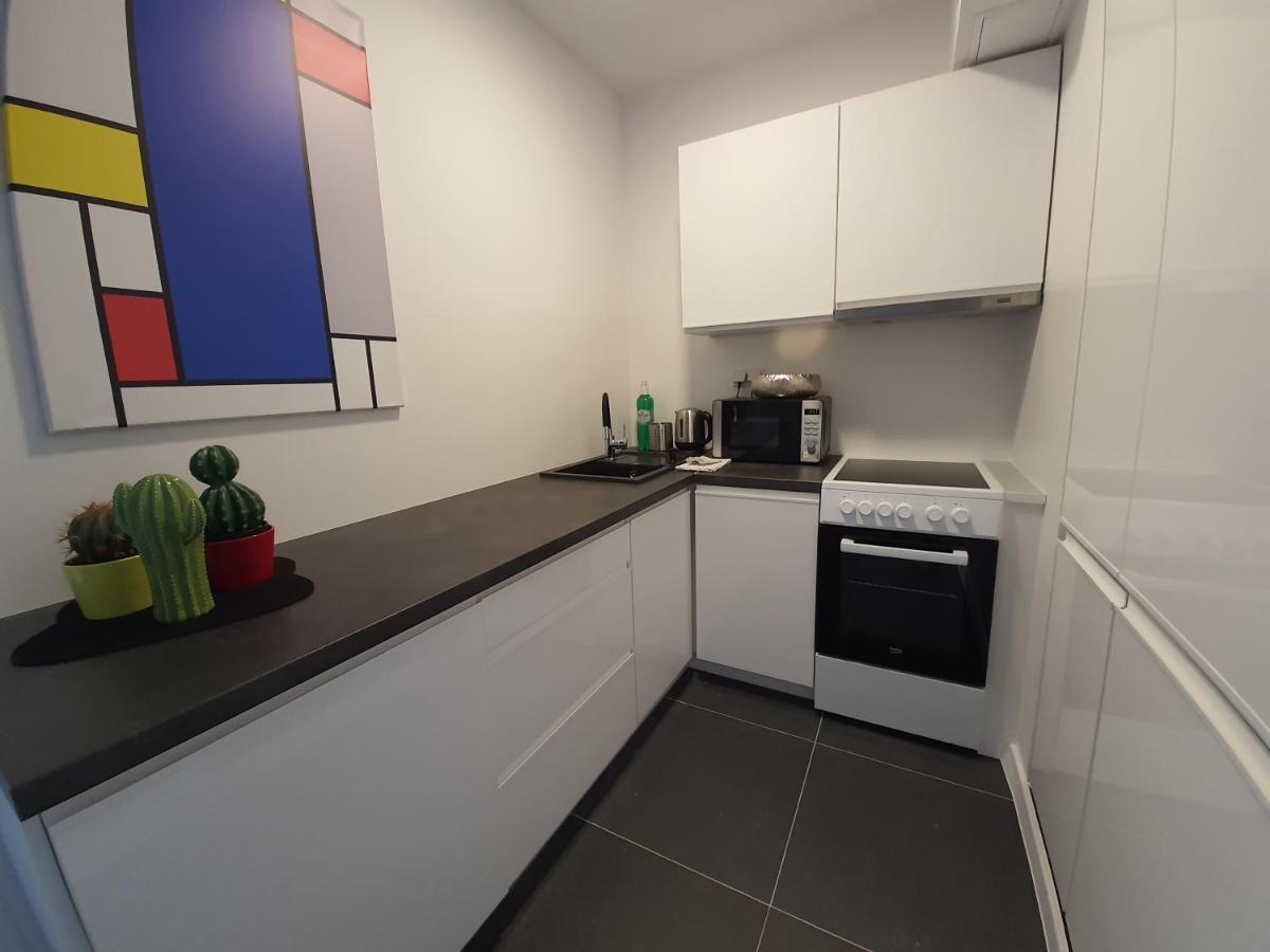Apartament Krakowska Prestige Apartment วรอตซวาฟ ภายนอก รูปภาพ
