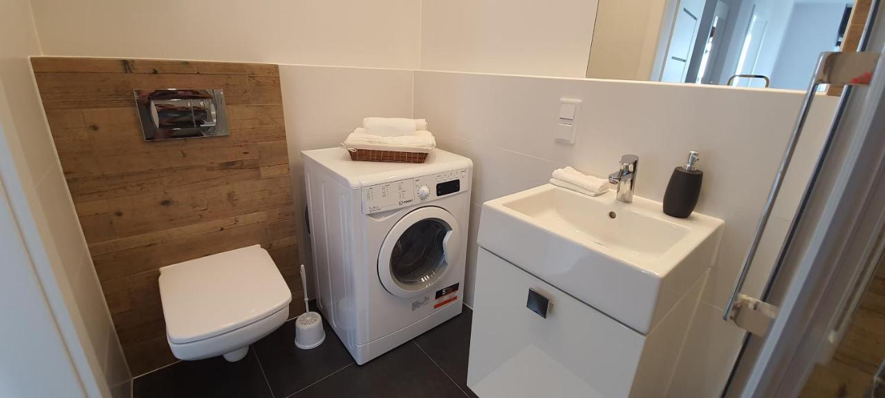 Apartament Krakowska Prestige Apartment วรอตซวาฟ ภายนอก รูปภาพ
